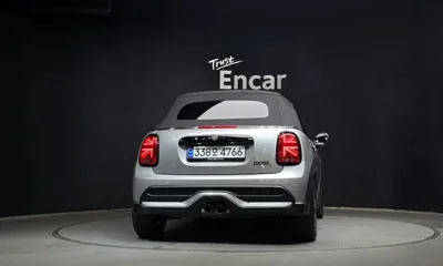 MINI Cooper Convertible 2024, 18334 км, за 30300000 KRW