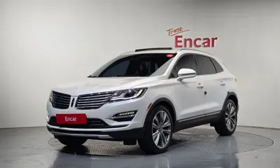 Lincoln MKC · 2017 год