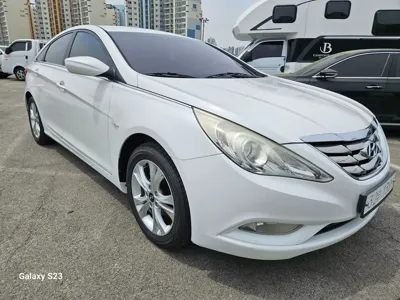 Hyundai Sonata 2010, 176485 км, за 3290000 KRW - фото 11
