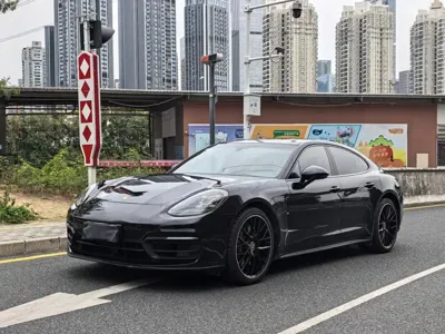 Porsche Panamera · 2021 год