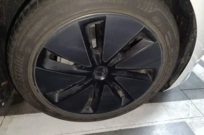 Tesla Model 3 2025, 9900 км, за 233047.98 CNY - фото 8