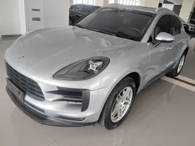Porsche Macan · 2020 год