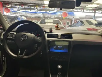 Skoda Rapid 2019, 59200 км, за 36800 CNY - фото 10