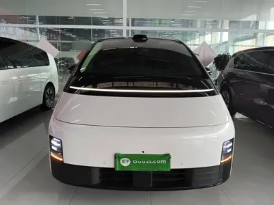 Li Auto Li MEGA 2024, 58900 км, за 395900 CNY - фото 3