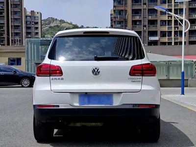 Volkswagen Tiguan 2019, 107000 км, за 48800 CNY - фото 6