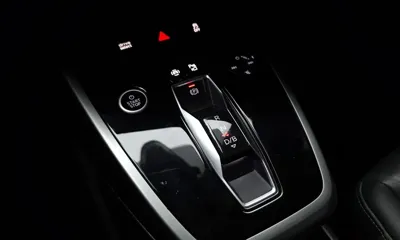 Audi Q4 e-tron 2022, 138113 км, за 25100000 KRW - фото 9