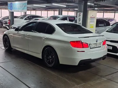 BMW 5-Series 2011, 155636 км, за 7900000 KRW