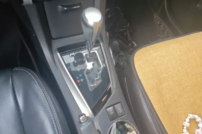 Toyota Corolla 2018, 133700 км, за 49965.07 CNY - фото 14