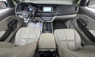 Kia Canival 2016, 137365 км, за 11000000 KRW - фото 7