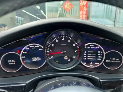 Porsche Panamera 2017, 105000 км, за 328000 CNY - фото 13
