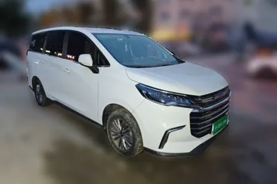 SAIC MAXUS G50 2023, 36600 км, за 54696.46 CNY