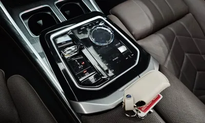 BMW 7-Series 2023, 33287 км, за 128500000 KRW - фото 9