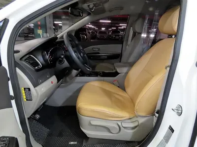 Kia Canival 2017, 183236 км, за 14000000 KRW - фото 7