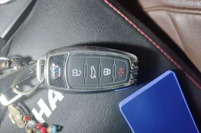 Haval M6 2019, 43600 км, за 31841.69 CNY - фото 9