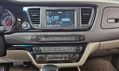 Kia Canival 2018, 185023 км, за 9600000 KRW - фото 13