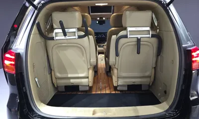 Kia Canival 2019, 57132 км, за 28500000 KRW - фото 20