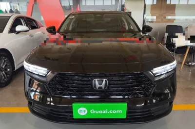 Honda Accord 2023, 70100 км, за 125107.96 CNY