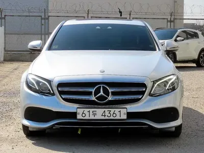Mercedes-Benz E-Class · 2017 год