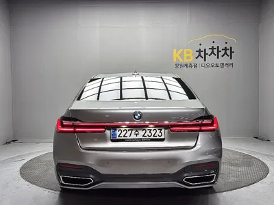 BMW 7-Series 2021, 184367 км, за 46200000 KRW
