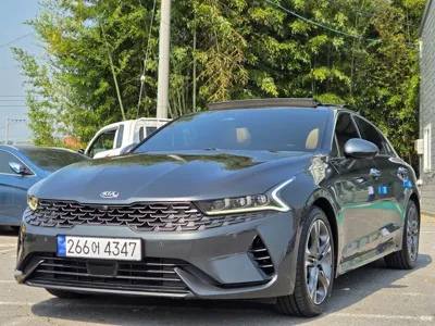Kia K5 · 2021 год