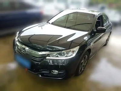 Honda Accord · 2018 год