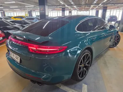 Porsche Panamera 2019, 55000 км, за 99000000 KRW