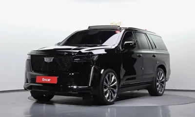 Cadillac Escalade · 2023 год