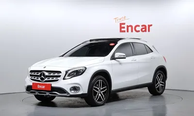 Mercedes-Benz GLA-Class · 2019 год