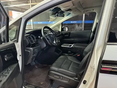 Honda Elysion 2021, 52000 км, за 157800 CNY - фото 6