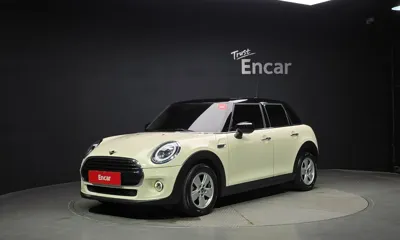 MINI Cooper · 2020 год