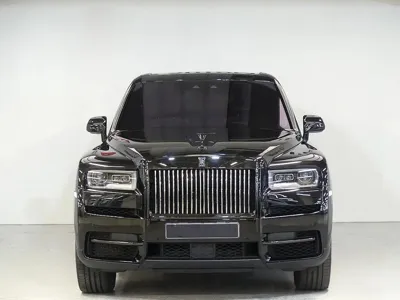 Rolls-Royce Cullinan 2024, 7900 км, за 599000000 KRW