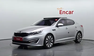 Kia K5 · 2011 год