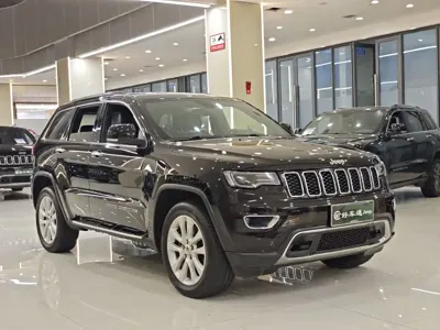 Jeep Grand Cherokee (Import) 2019, 196700 км, за 84800 CNY