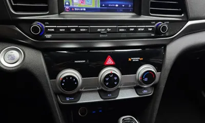 Hyundai Avante 2020, 88151 км, за 12500000 KRW - фото 17