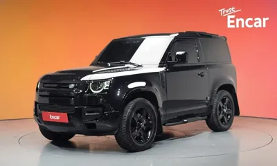 Land Rover Defender · 2025 год