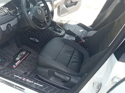 Volkswagen Sagitar 2018, 80200 км, за 46200 CNY - фото 9