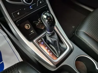 Hyundai Avante 2015, 149411 км, за 5500000 KRW - фото 8