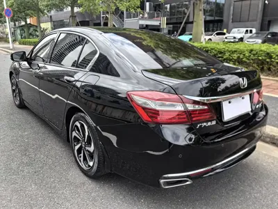 Honda Accord 2016, 120000 км, за 71800 CNY - фото 6