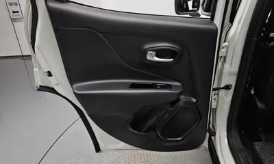 Jeep Renegade 2022, 23890 км, за 22800000 KRW - фото 25