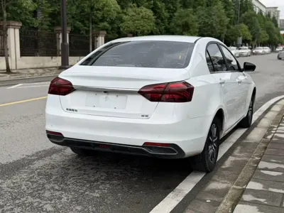 Geely Emgrand 2019, 50199 км, за 28300 CNY - фото 7