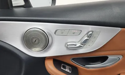 Mercedes-Benz C-Class 2018, 88986 км, за 23490000 KRW - фото 35