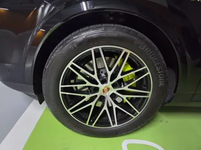 Porsche Cayenne 2025, 10054 км, за 100900000 KRW - фото 9