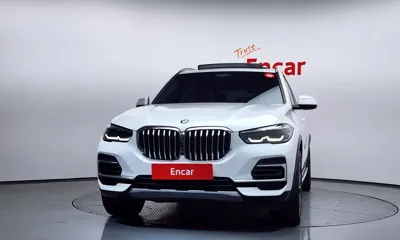 BMW X5 2022, 60474 км, за 99990000 KRW