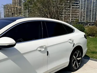 Volkswagen Lamando 2023, 20000 км, за 85100 CNY - фото 3
