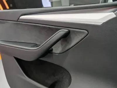 Tesla Model Y 2022, 65000 км, за 183000 CNY - фото 16
