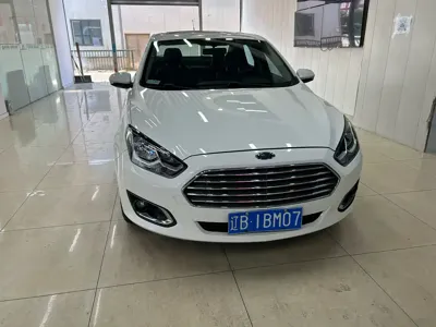 Ford Escort 2016, 110000 км, за 23800 CNY