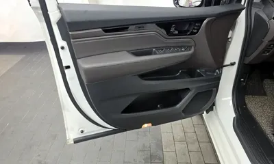 Honda Odyssey 2018, 96992 км, за 21900000 KRW - фото 24