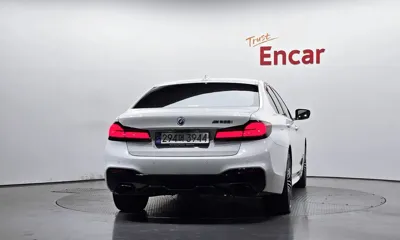 BMW 5-Series 2018, 107918 км, за 33900000 KRW