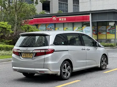 Honda Odyssey 2016, 200000 км, за 58800 CNY - фото 7