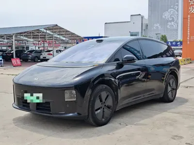 Li Auto 理想i8 · 2026 год
